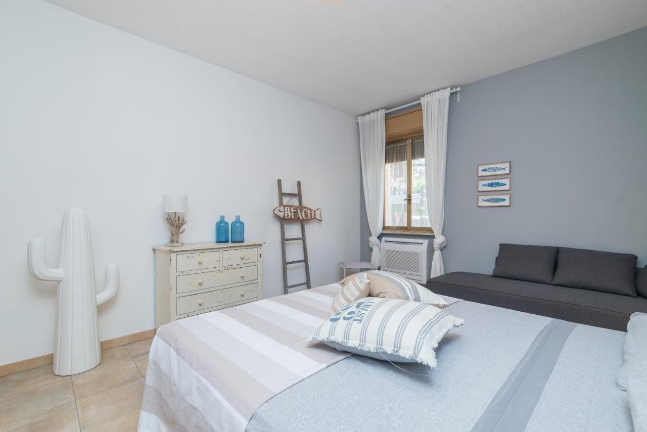 Loriana Seaside Home ซานตา เตเรซา กัลลูรา ภายนอก รูปภาพ